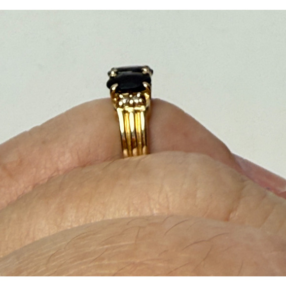 Vintage Town & Country 14K Plumb Gold Sapphire 3 Stone Ring Diamonds Size 5 - Picture 4 of 8